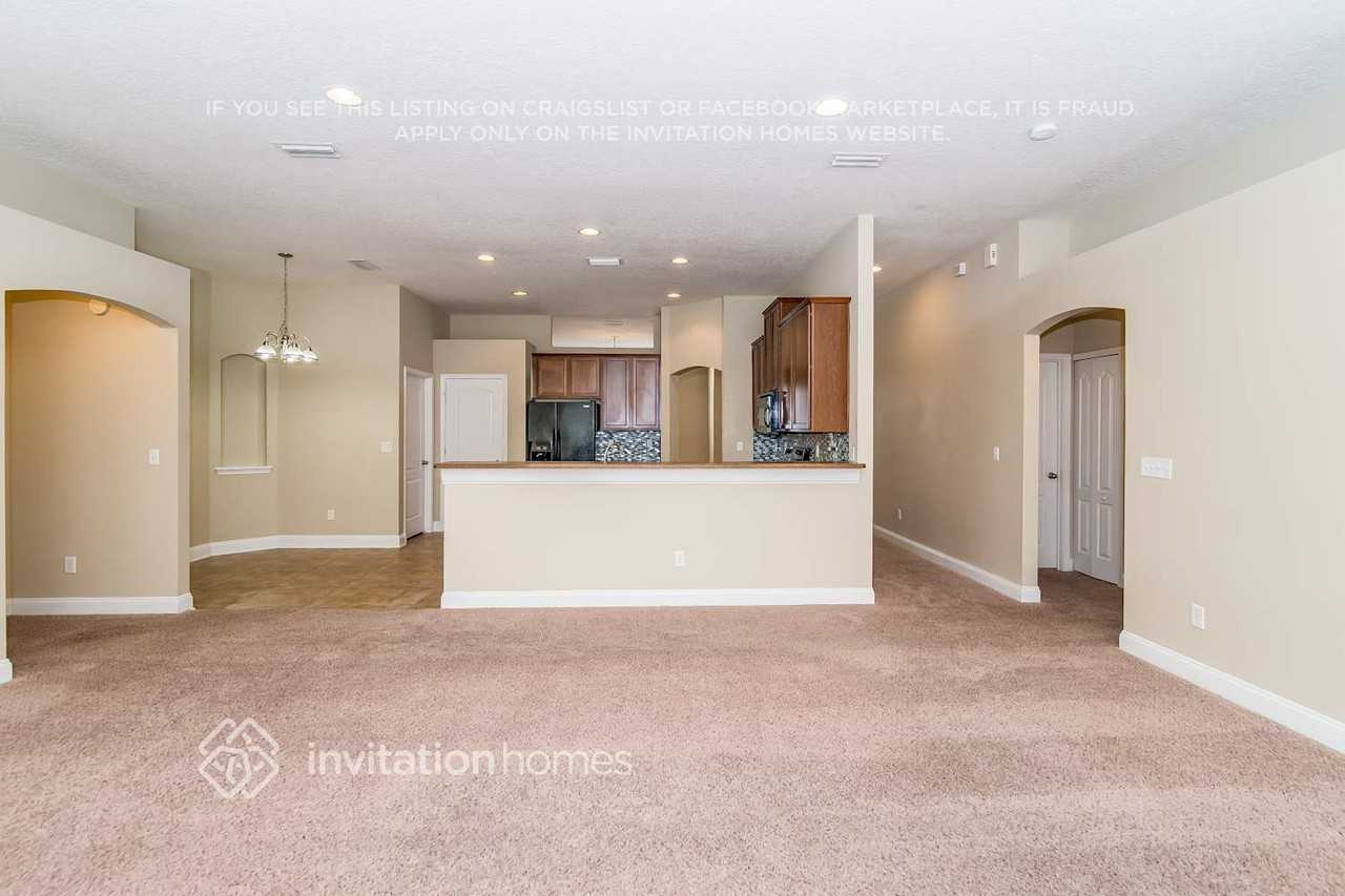 6640 Colby Hills Dr - Photo 4 of 20