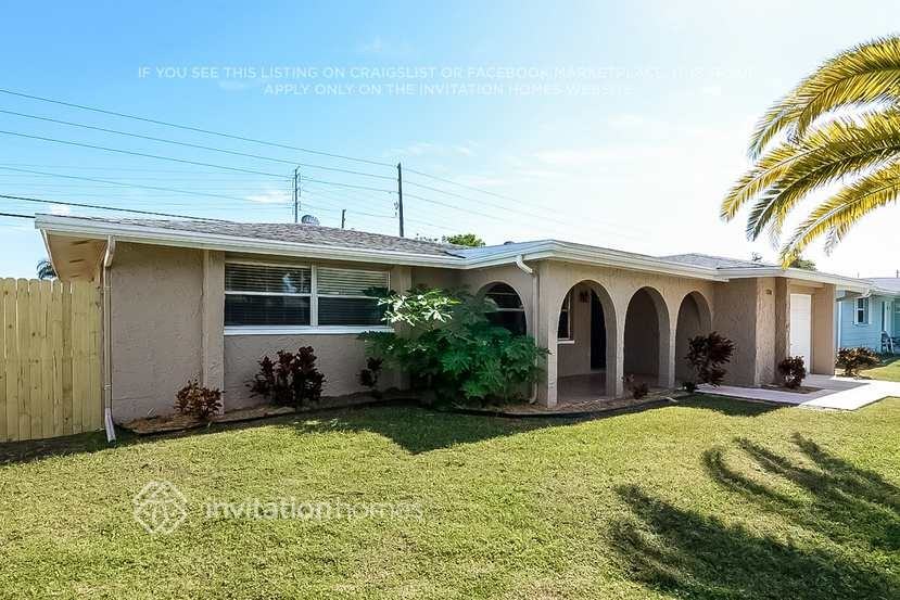 7338 Sequoia Dr - Photo 3 of 22