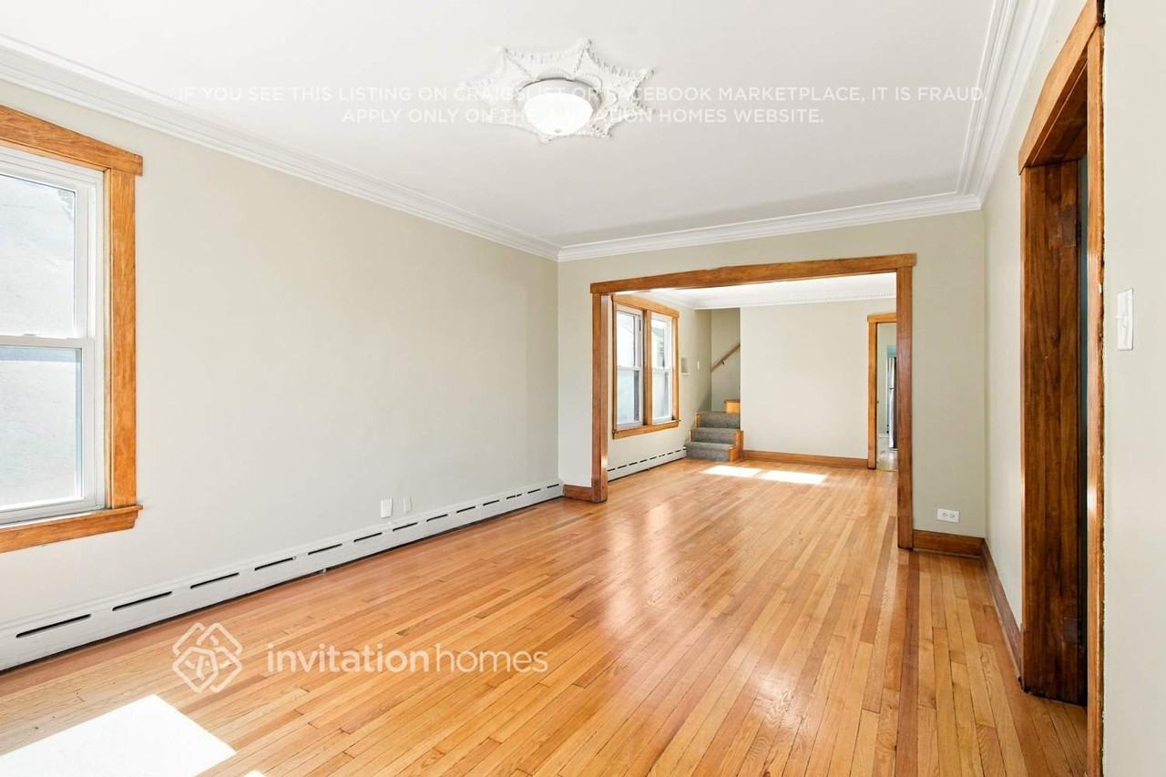 4242 N Moody Ave - Photo 7 of 19