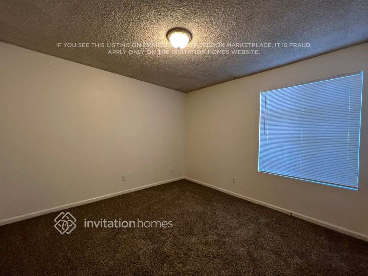 1627 W Libby St - Photo 5 of 12