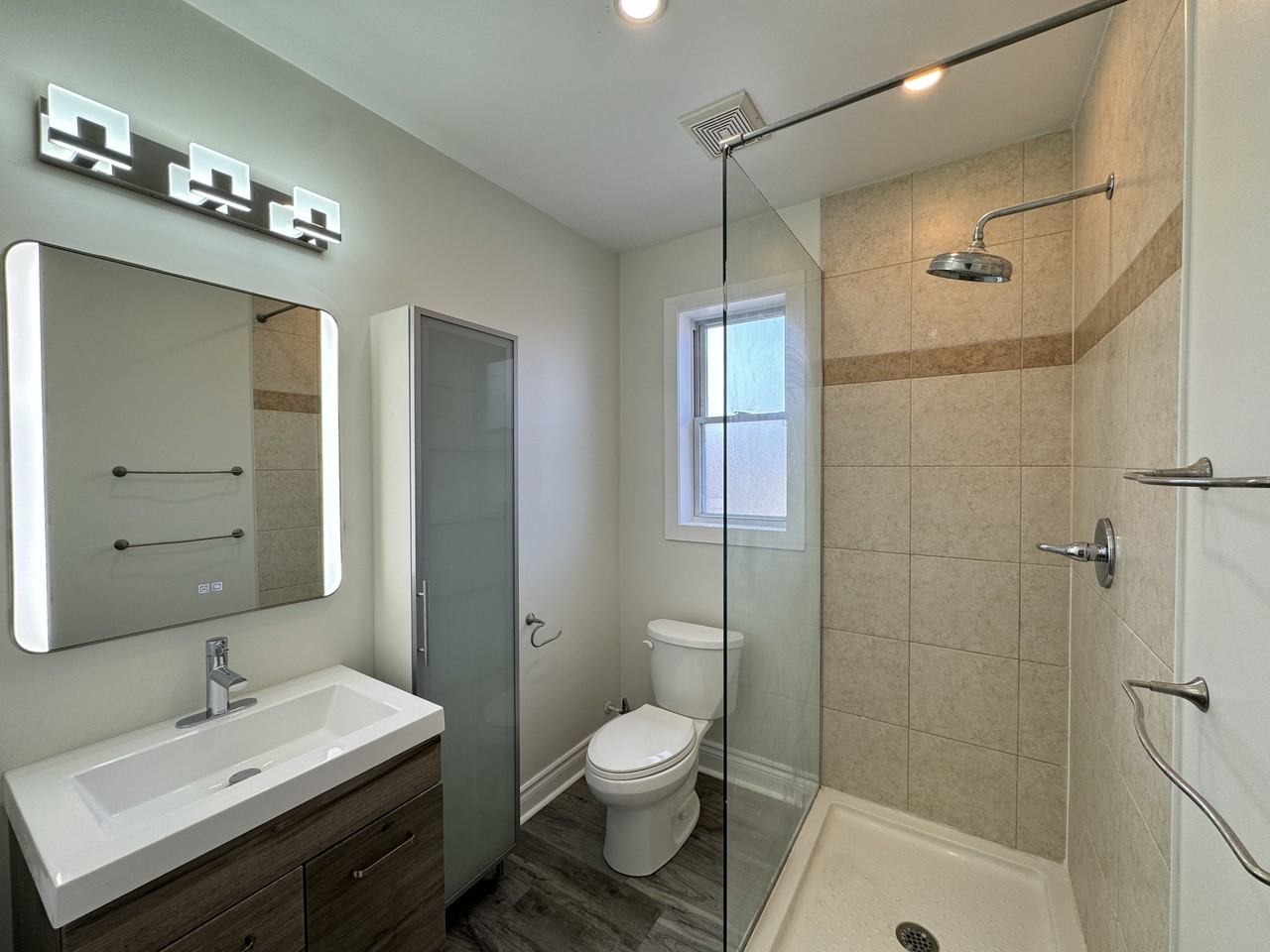 781 Main St East - Photo 7 of 25