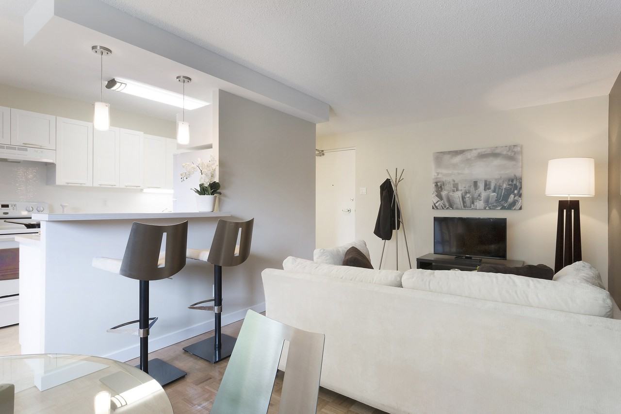 163 Rowandale Avenue - Photo 2 of 10