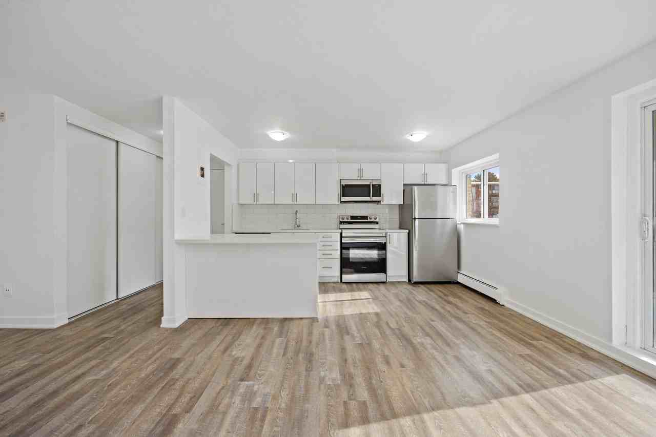 Brant Apartments - Photo 4 of 18