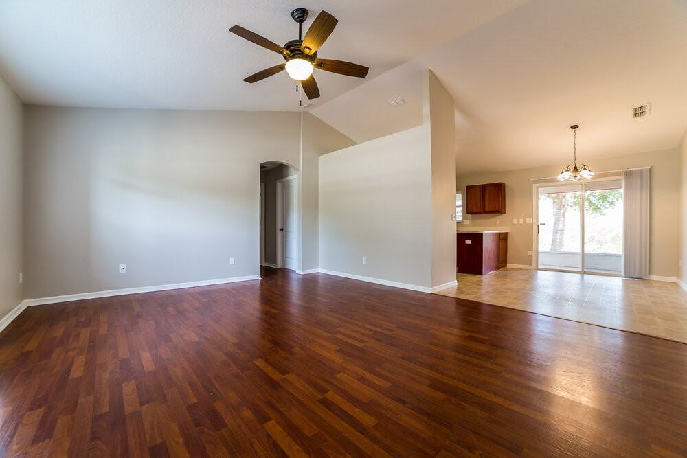 612 Cherry Laurel St - Photo 4 of 16