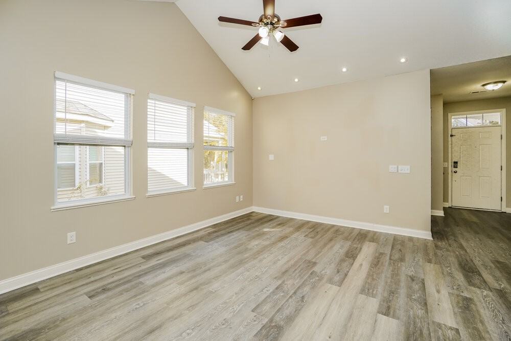 4524 Grand Strand Dr - Photo 4 of 16