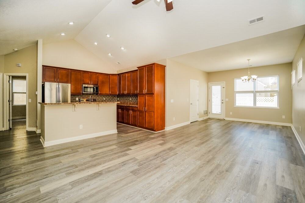 4524 Grand Strand Dr - Photo 5 of 16