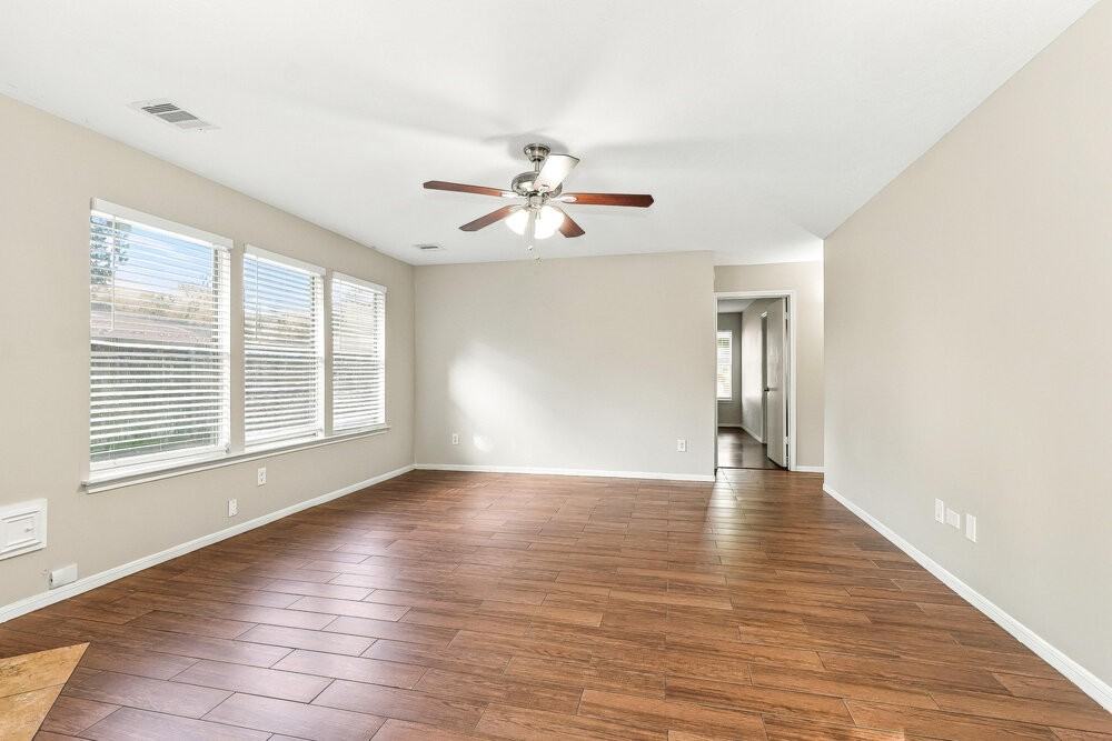 5015 Cupids Bower Ct - Photo 4 of 17