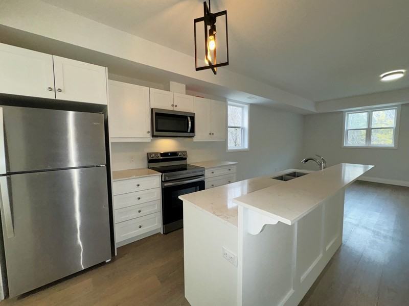 302 Edgehill Dr - Photo 6 of 29