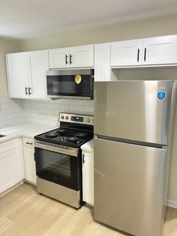 2588 Herschel St - Photo 7 of 16