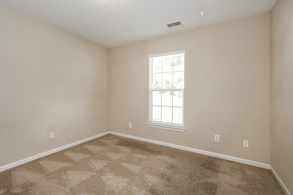 5133 Deerton Rd - Photo 7 of 14