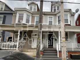 704 E Prospect St - Photo 1 of 1