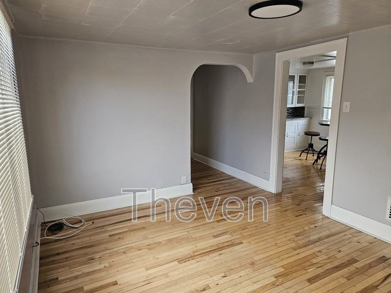 61 Marne Rd - Photo 7 of 20