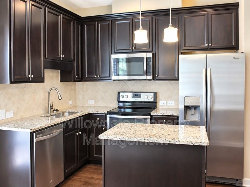 707 Wickham Ridge Rd - Photo 2 of 12