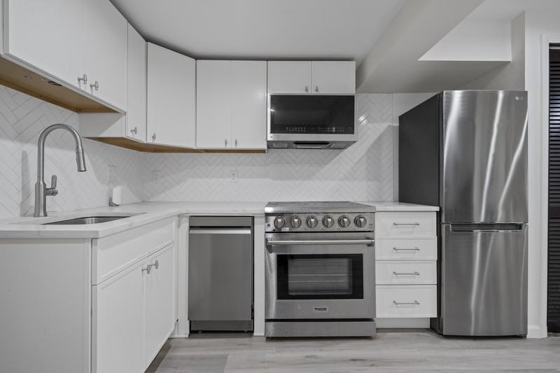 191 Ogden Ave - Photo 6 of 19