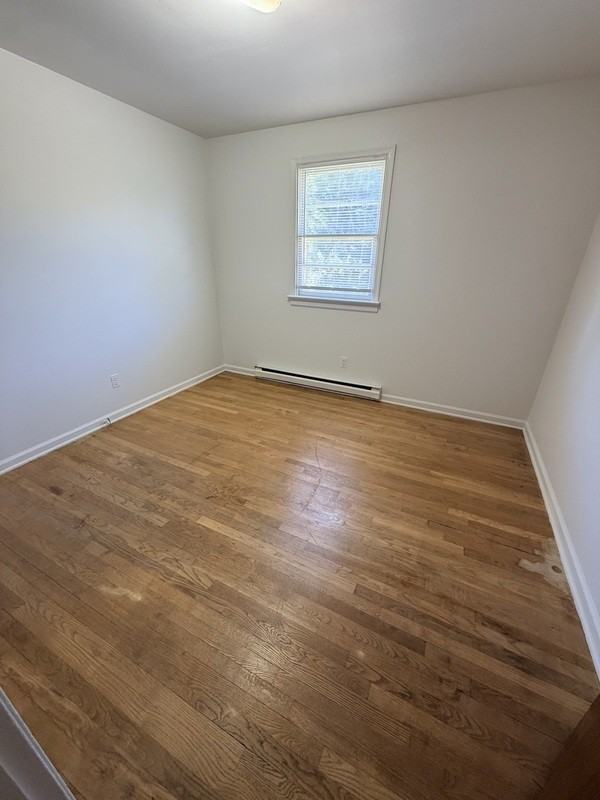 3215 Meadowbridge Rd #B - Photo 5 of 7