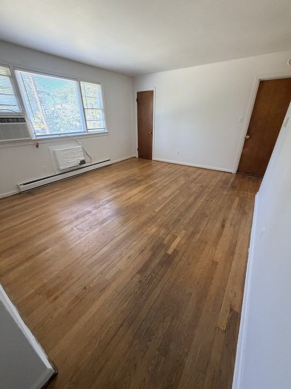 3215 Meadowbridge Rd #B - Photo 6 of 7