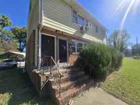 3215 Meadowbridge Rd #B0 - Photo 1 of 1