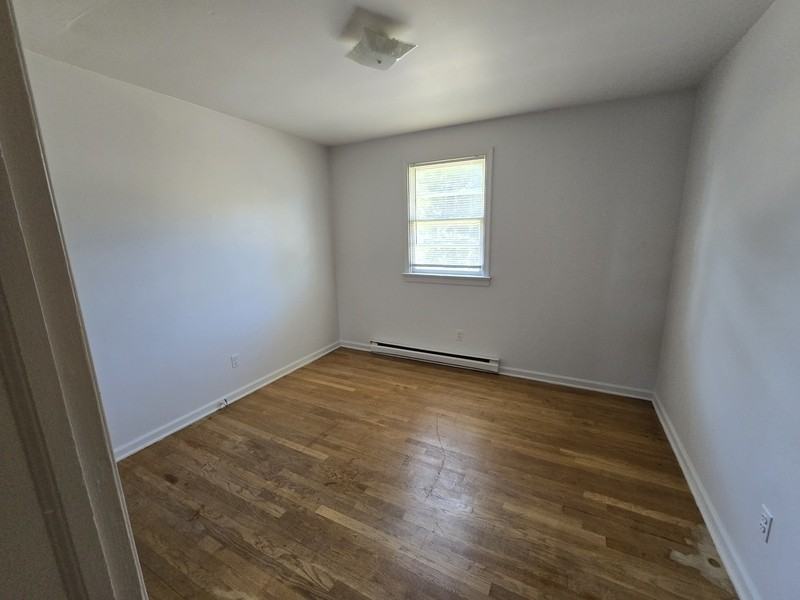 3215 Meadowbridge Rd #B0 - Photo 7 of 10