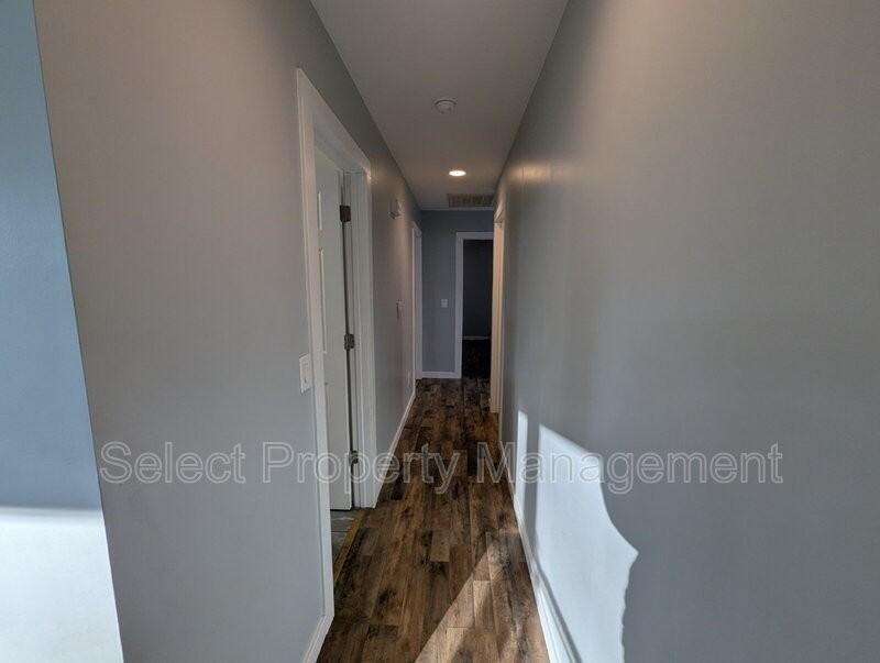 4808 Tyrone Rd - Photo 5 of 22