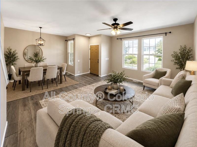 1841 Reilly Grv - Photo 3 of 36