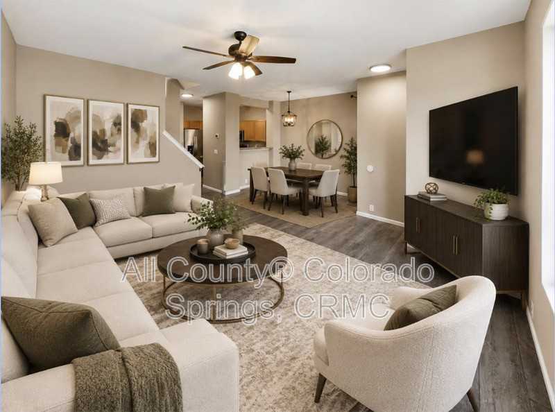 1841 Reilly Grv - Photo 4 of 36