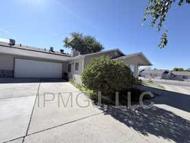 564 Garfield Dr - Photo 1 of 1