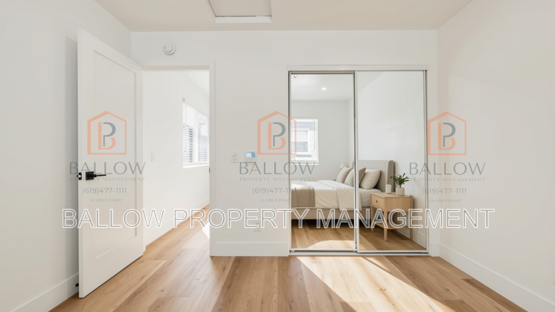 725 E 7th St - Photo 6 of 15
