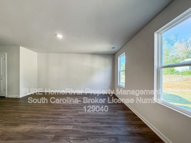 491 Sundown Dr - Photo 4 of 24