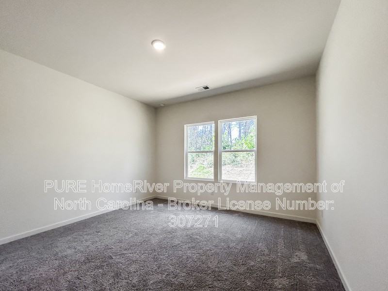 1502 Catskill Way - Photo 7 of 17