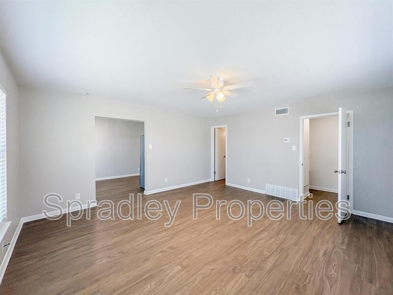 1701A W Avenue M - Photo 2 of 11