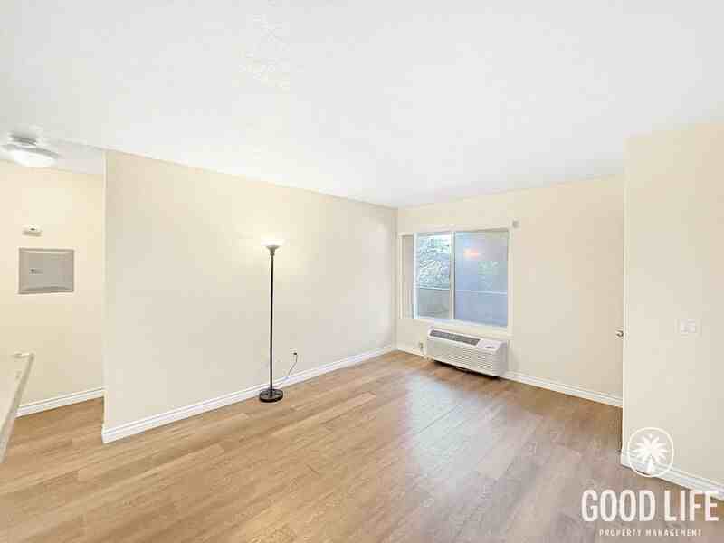 1825 Bayview Heights Dr #94 - Photo 4 of 16
