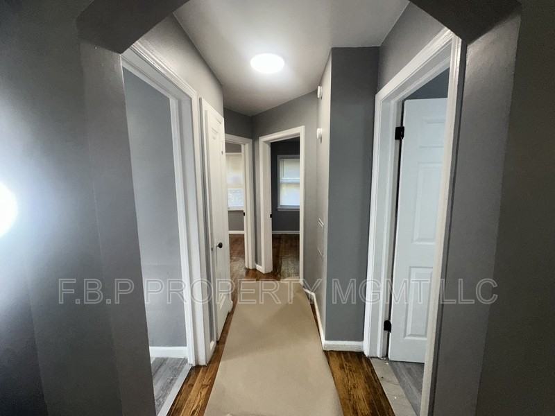 12031 Marlowe St - Photo 7 of 10