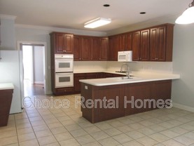 6031 Rosemont Rd - Photo 1 of 1