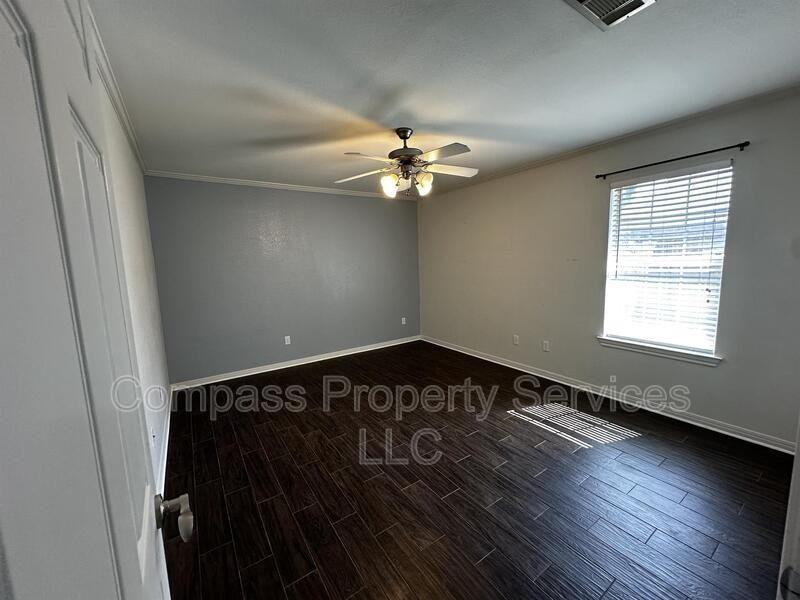 10613 Rayburn Way - Photo 6 of 19