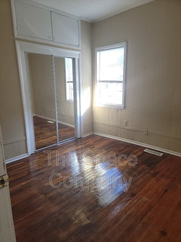 9 Francis St #B - Photo 5 of 11