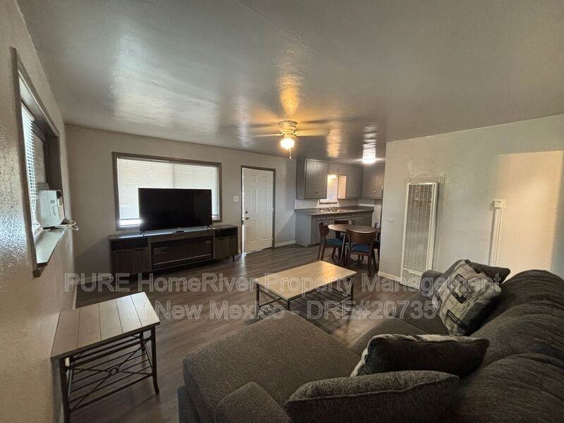 514 S Park Ave #5 - Photo 4 of 16