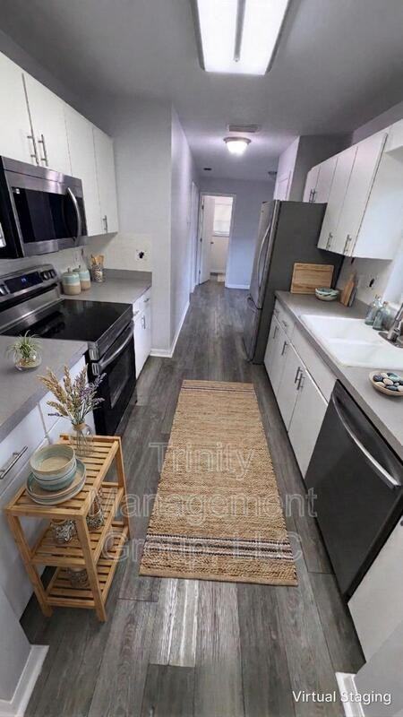 2405 Se 46th Ct - Photo 3 of 45