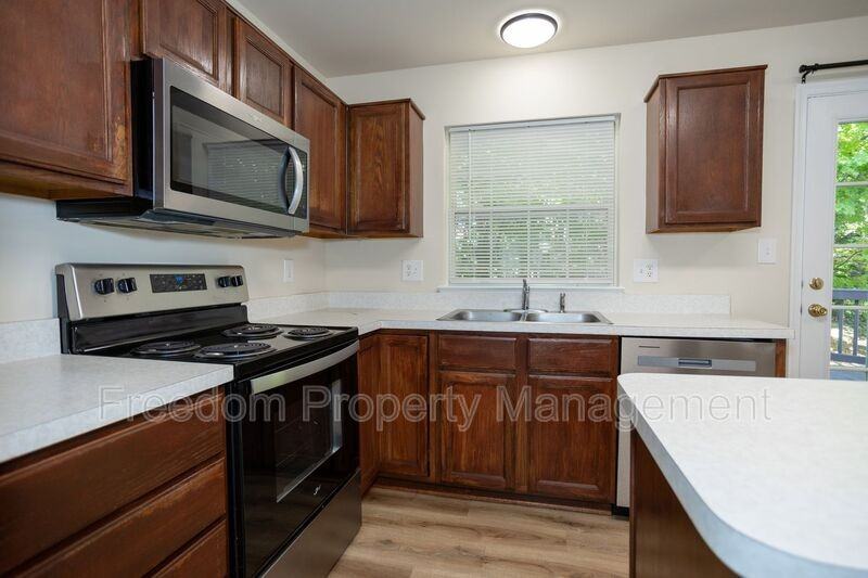 1974 Teasel Ct - Photo 3 of 50