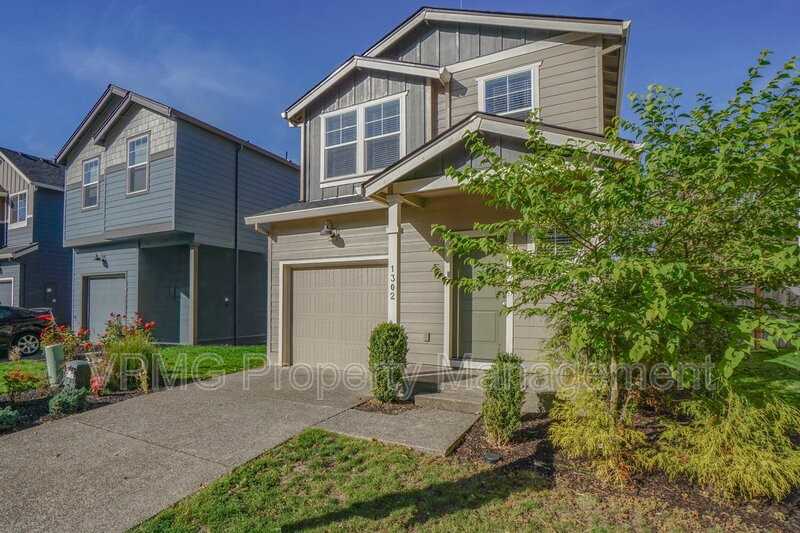 1302 Sw 5th St - Photo 2 of 35