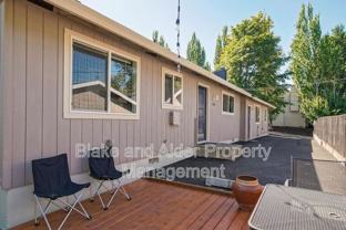 5936 Sw 30th Ave #B - Photo 1 of 1