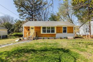 418 Lamont St - Photo 1 of 1