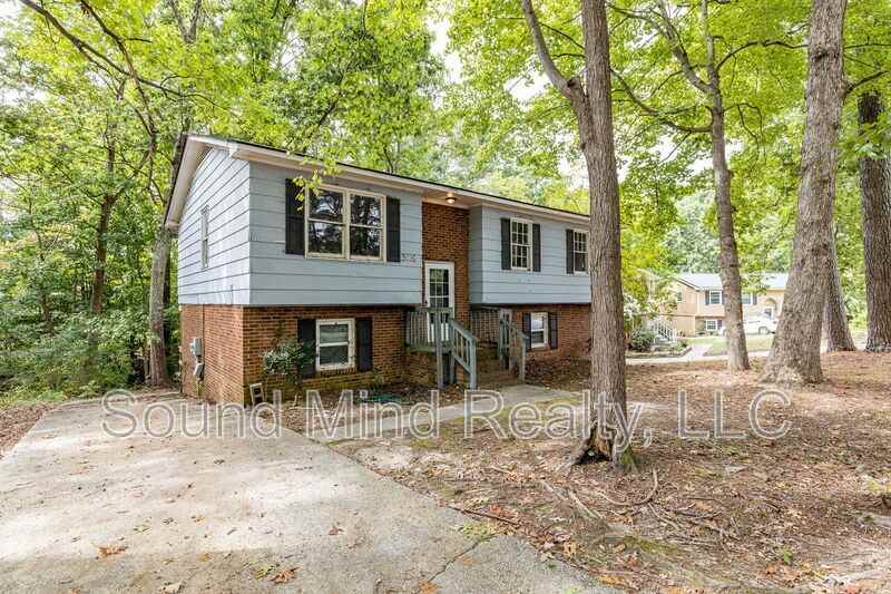 3112 Berry Ct #1 - Photo 2 of 30