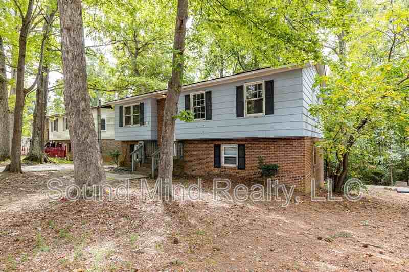 3112 Berry Ct #1 - Photo 3 of 30