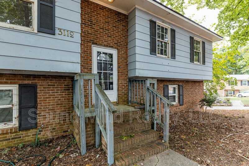 3112 Berry Ct #1 - Photo 4 of 30