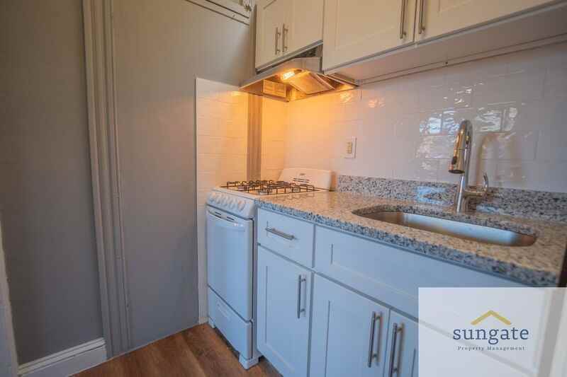 2635 N Charles St #3 - Photo 7 of 25