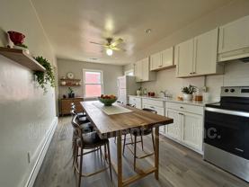 1454 Barton St E #3 - Photo 1 of 1