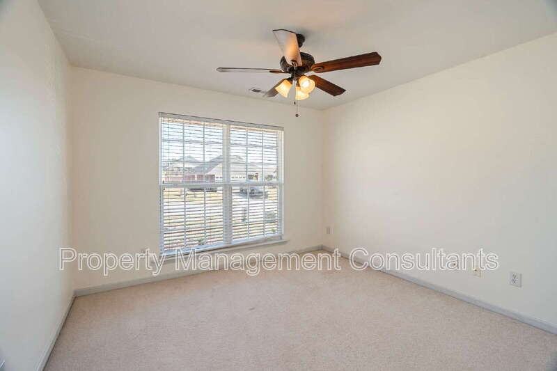 103 Acacia Trail Dr - Photo 5 of 32