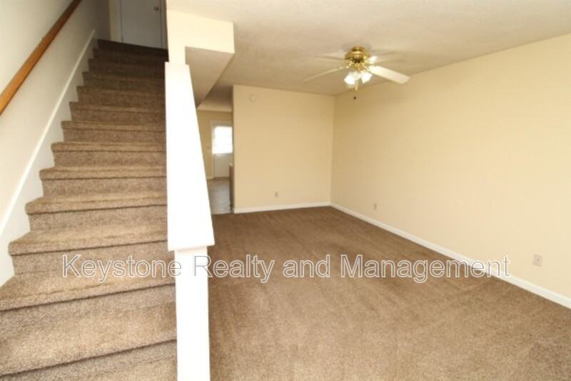 109 Coyote Ct - Photo 2 of 7