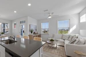 featured image of 10150 Rockland St