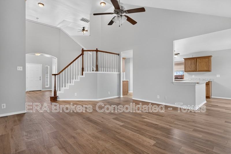 123 Alabaster - Photo 5 of 50
